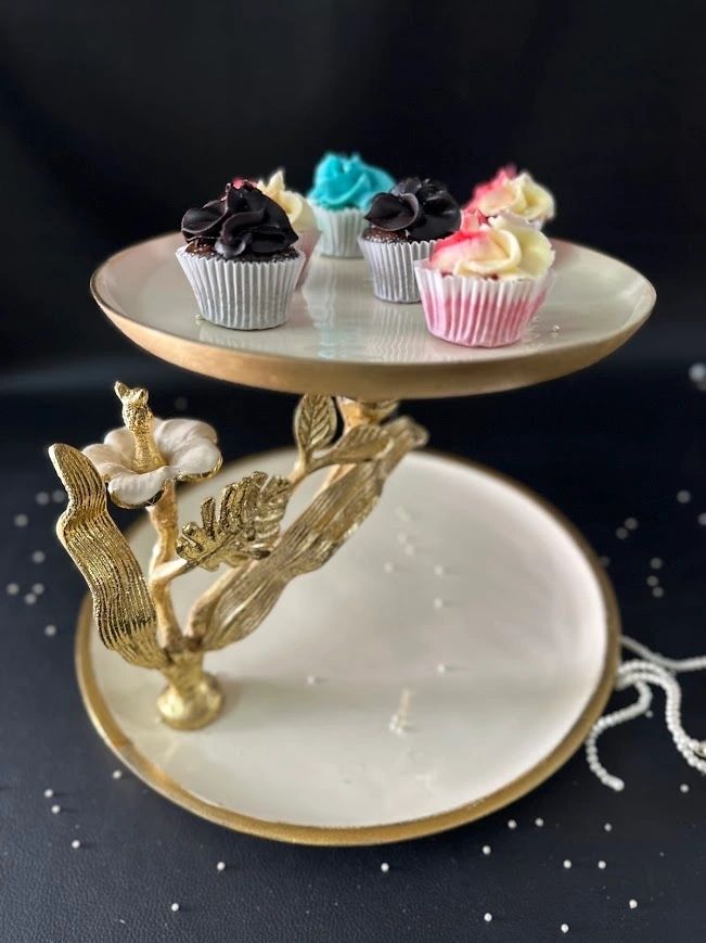 Hibiscus Cake Stand - TheBFactory